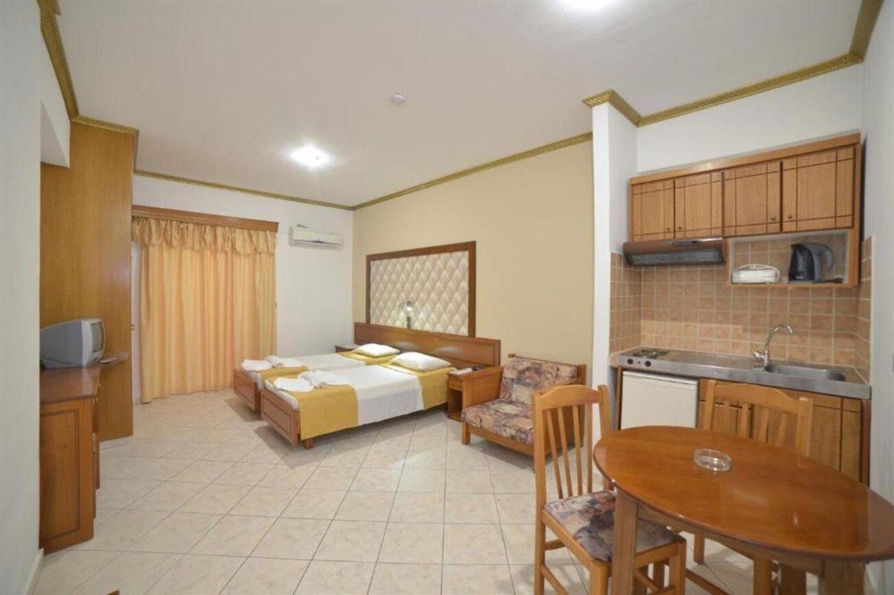 Angelina Hotel & Apartments Sidari  Exterior photo
